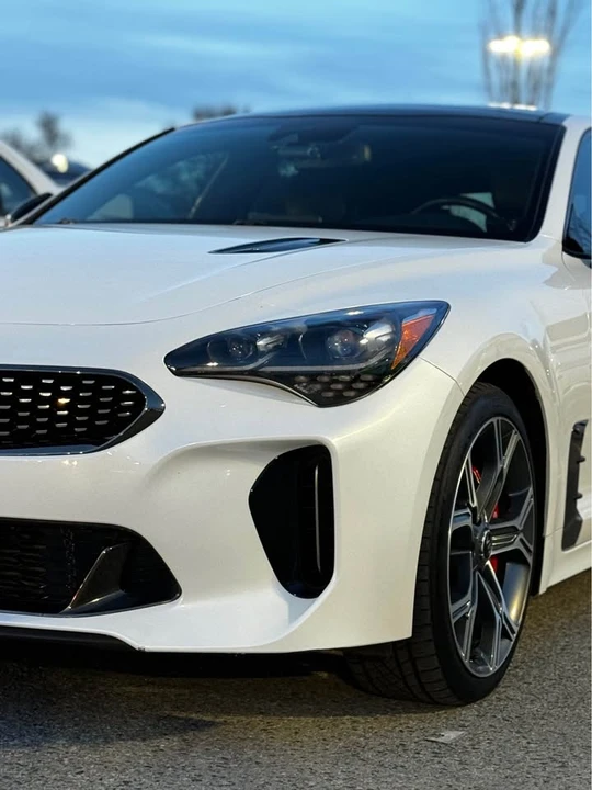 2018 Kia Stinger - Image 4 of 4