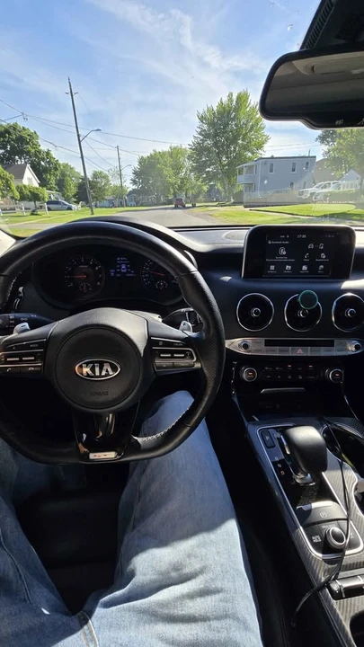 2018 Kia Stinger - Image 5 of 18