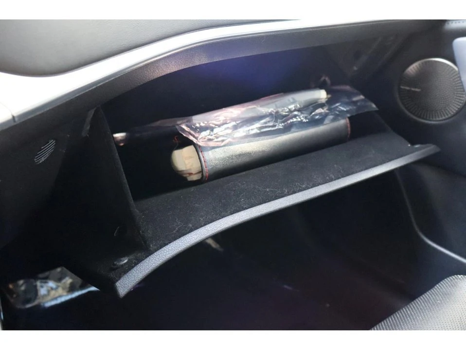2018 Kia Stinger - Image 17 of 20