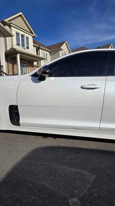 2018 Kia Stinger - Image 14 of 18