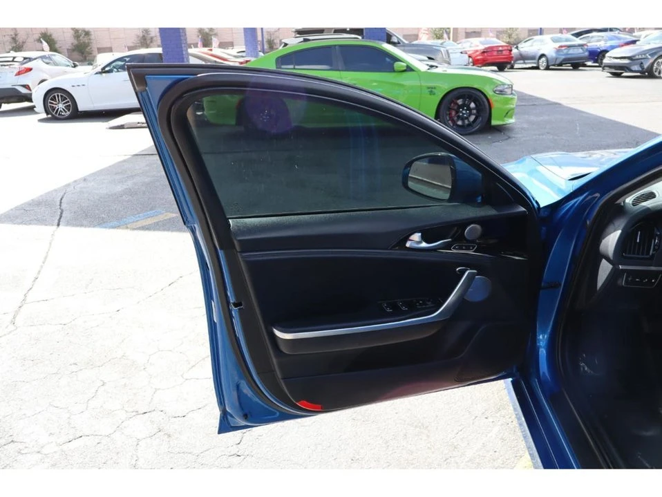 2018 Kia Stinger - Image 8 of 20