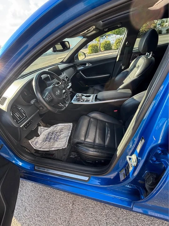 2018 Kia Stinger - Image 7 of 8