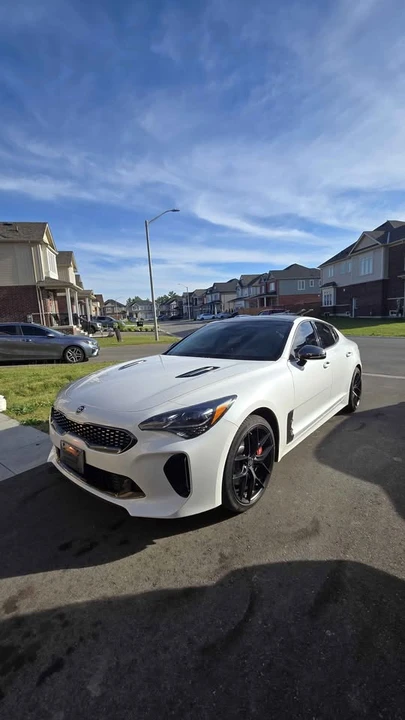 2018 Kia Stinger - Image 7 of 18