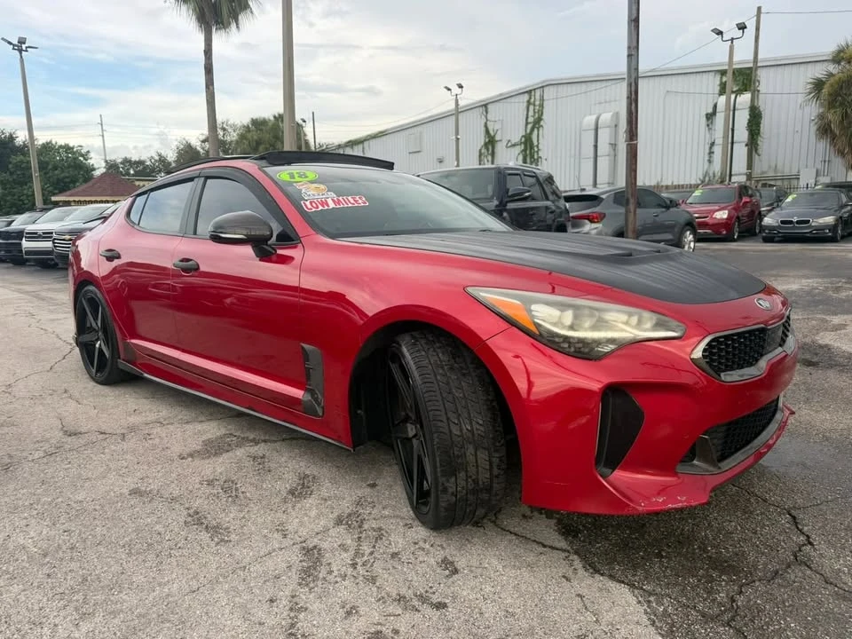 2018 Kia Stinger - Image 4 of 17