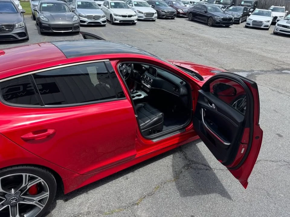 2018 Kia Stinger - Image 15 of 20