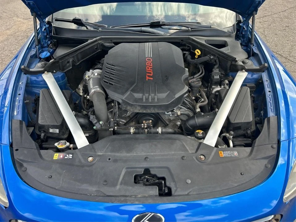 2018 Kia Stinger - Image 10 of 19