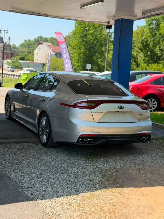 2018 Kia Stinger - Image 4 of 15