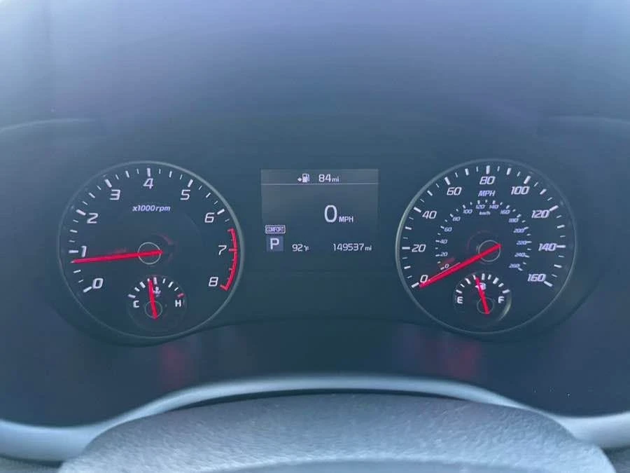 2018 Kia Stinger - Image 8 of 17