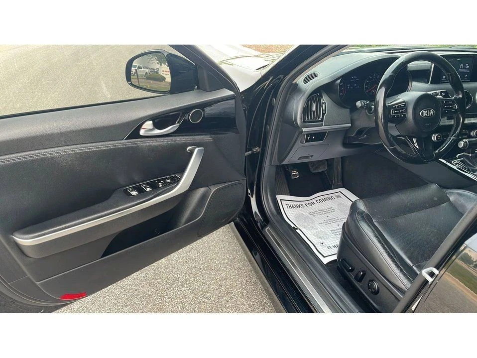 2018 Kia Stinger - Image 12 of 20