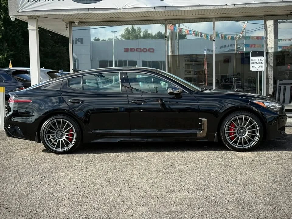 2018 Kia Stinger - Image 13 of 20