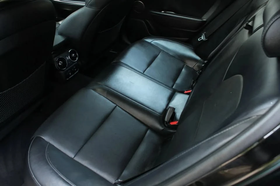 2018 Kia Stinger - Image 20 of 20