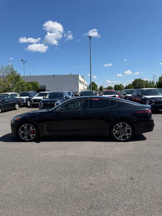 2018 Kia Stinger - Image 8 of 19
