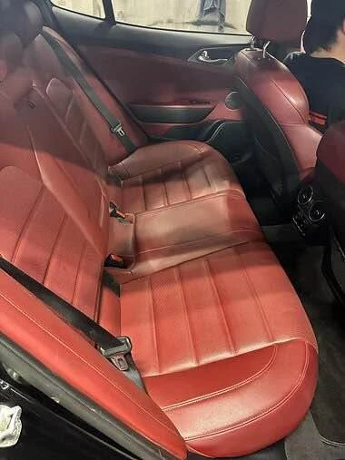 2018 Kia Stinger - Image 7 of 8