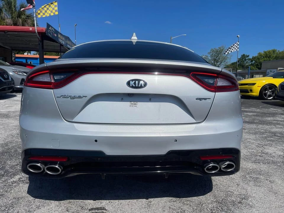 2018 Kia Stinger - Image 8 of 20