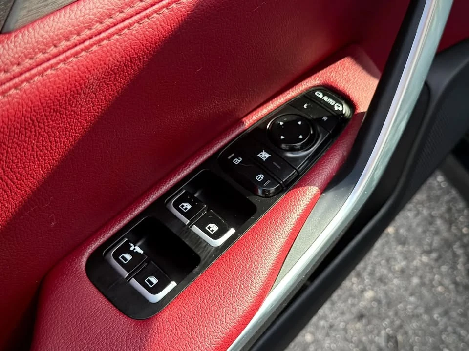 2018 Kia Stinger - Image 19 of 20