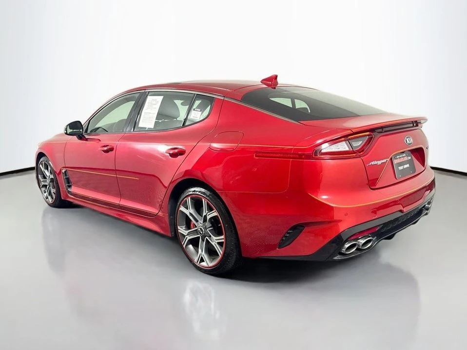 2018 Kia Stinger - Image 7 of 20
