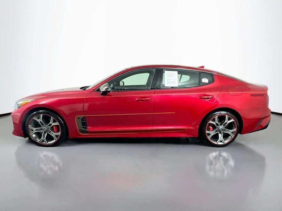 2018 Kia Stinger - Image 8 of 20