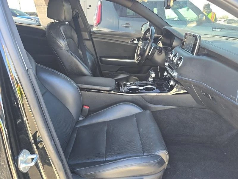 2018 Kia Stinger - Image 4 of 8