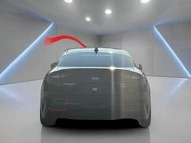 2018 Kia Stinger - Image 4 of 8