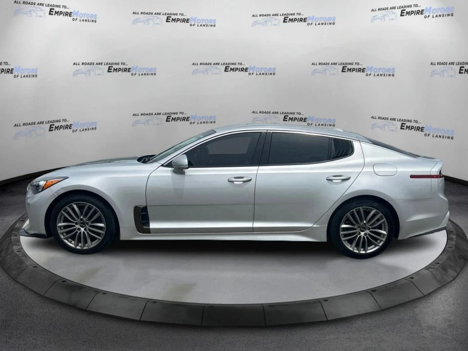 2018 Kia Stinger - Image 8 of 20