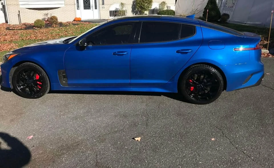 2018 Kia Stinger - Image 2 of 10