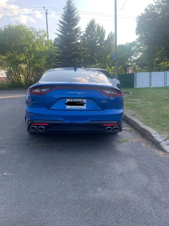 2018 Kia Stinger - Image 5 of 10