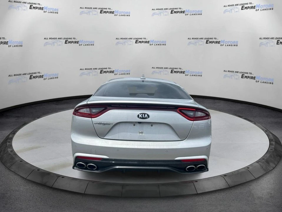 2018 Kia Stinger - Image 6 of 20