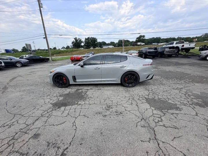2018 Kia Stinger - Image 3 of 11