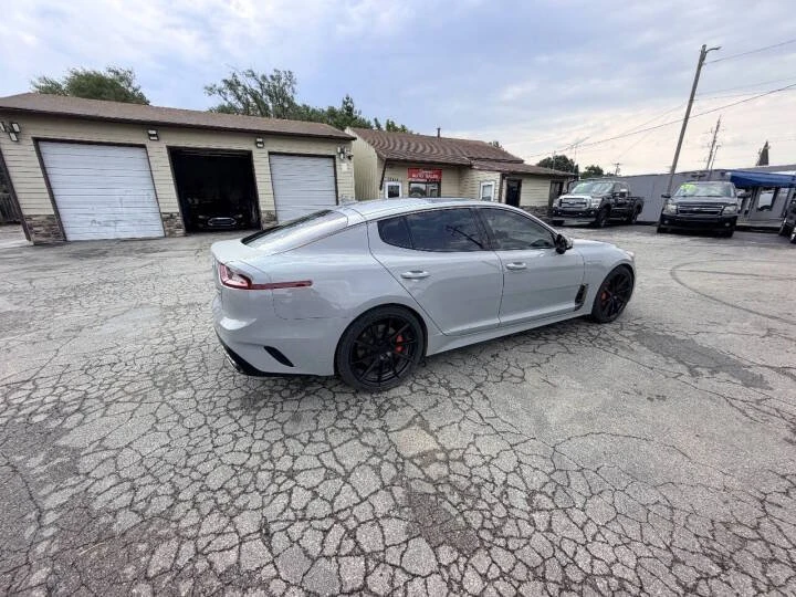 2018 Kia Stinger - Image 5 of 11