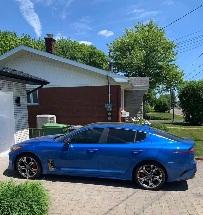2018 Kia Stinger - Image 9 of 10