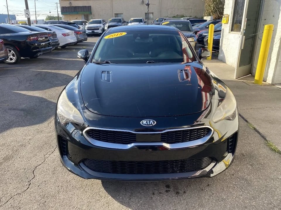 2018 Kia Stinger - Image 2 of 20