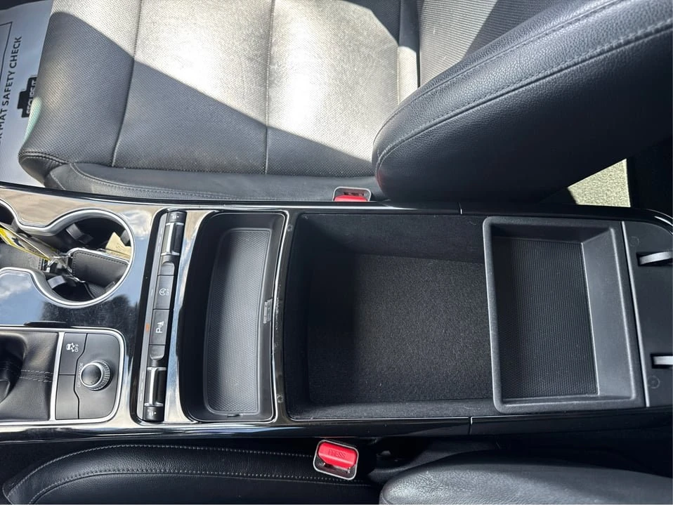 2018 Kia Stinger - Image 17 of 20