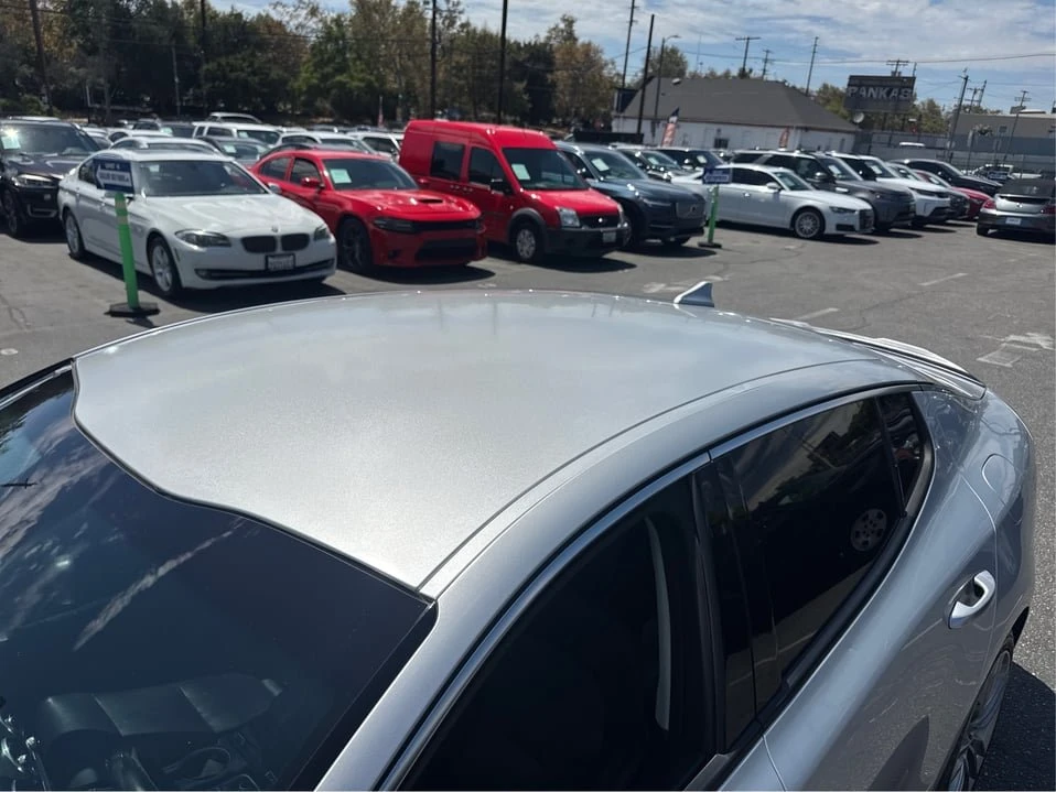 2018 Kia Stinger - Image 12 of 20