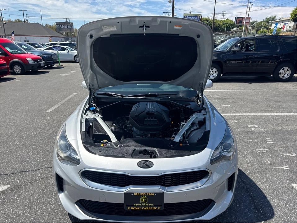 2018 Kia Stinger - Image 11 of 20