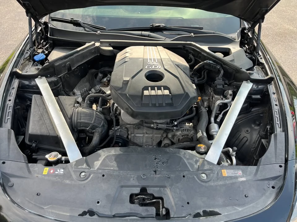 2018 Kia Stinger - Image 8 of 18