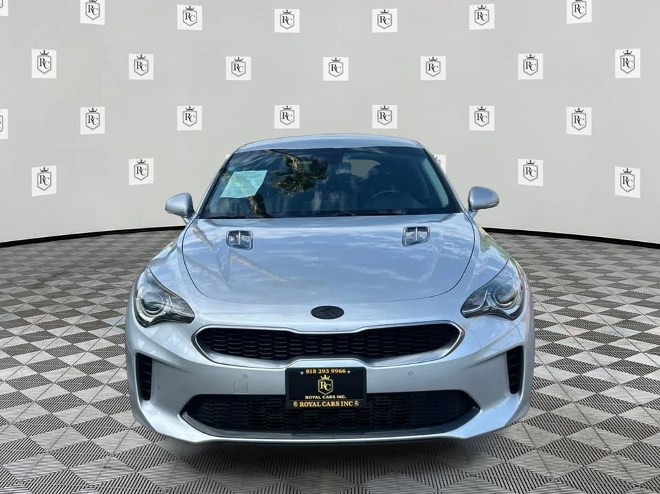 2018 Kia Stinger - Image 2 of 20