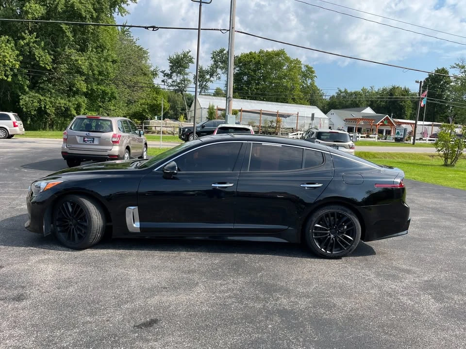 2018 Kia Stinger - Image 7 of 18
