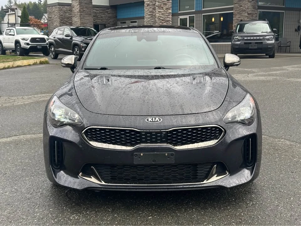 2018 Kia Stinger - Image 5 of 17