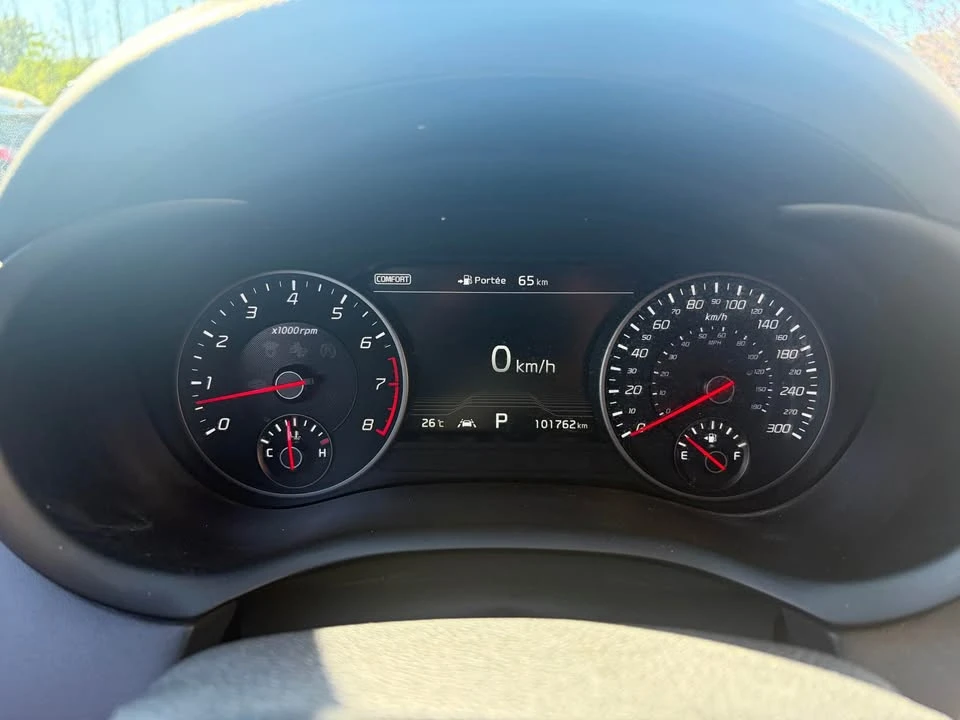 2018 Kia Stinger - Image 9 of 11