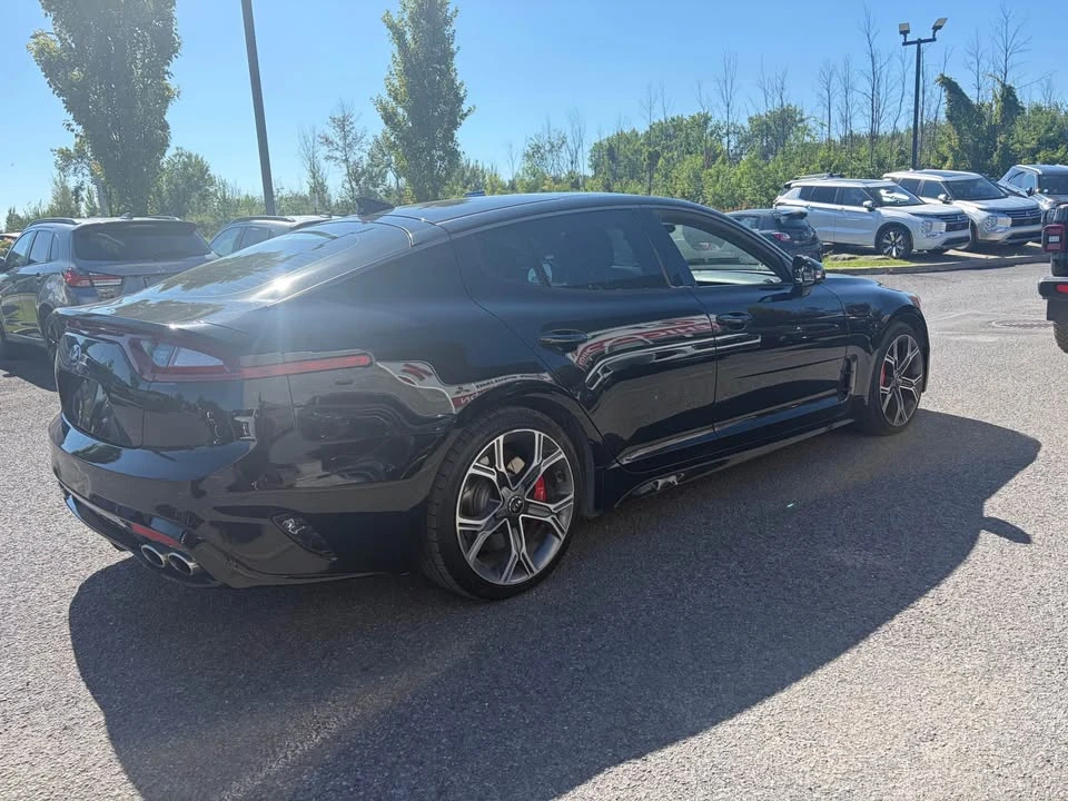 2018 Kia Stinger - Image 2 of 11