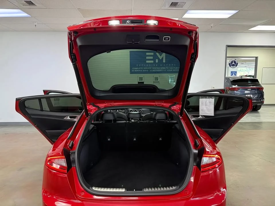 2018 Kia Stinger - Image 12 of 20