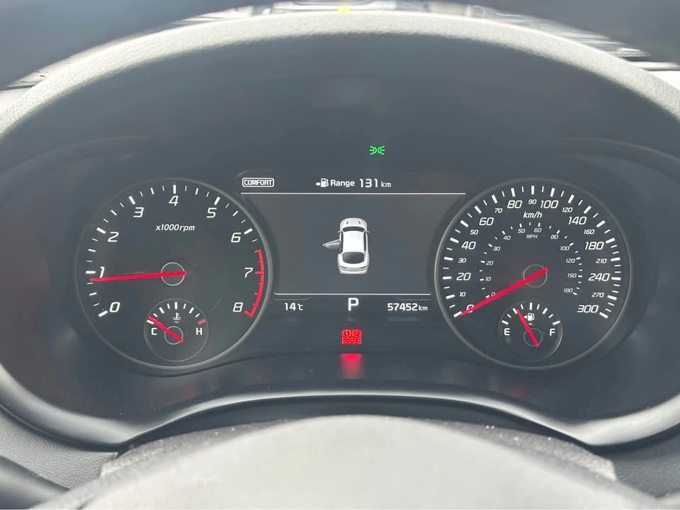 2018 Kia Stinger - Image 14 of 17