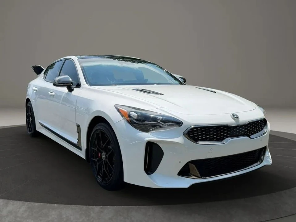 2018 Kia Stinger - Image 3 of 20