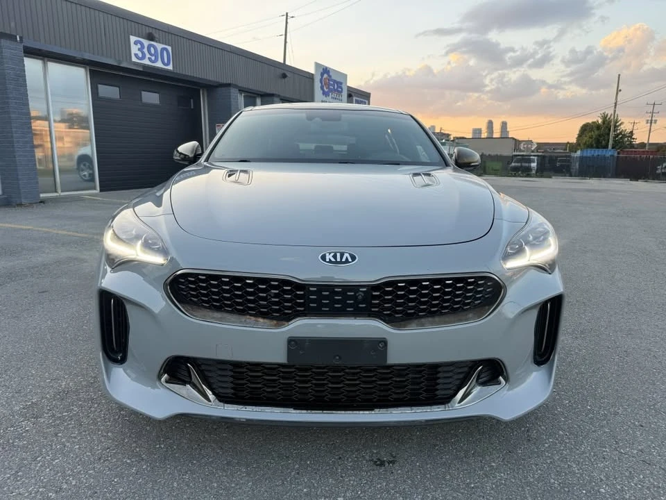 2018 Kia Stinger - Image 8 of 15