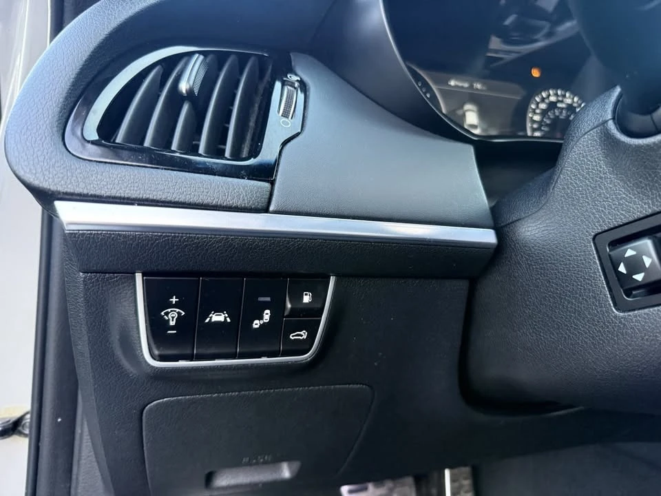 2018 Kia Stinger - Image 15 of 15