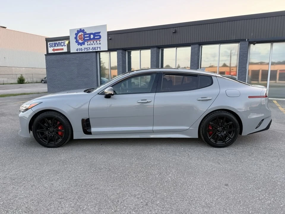 2018 Kia Stinger - Image 2 of 15