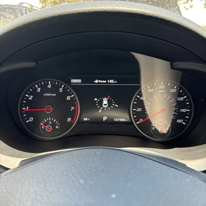 2018 Kia Stinger - Image 13 of 18
