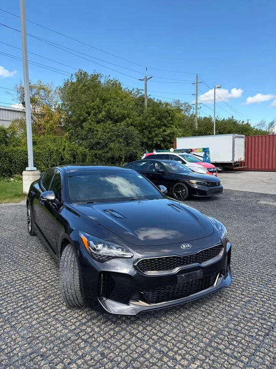 2018 Kia Stinger - Image 6 of 15