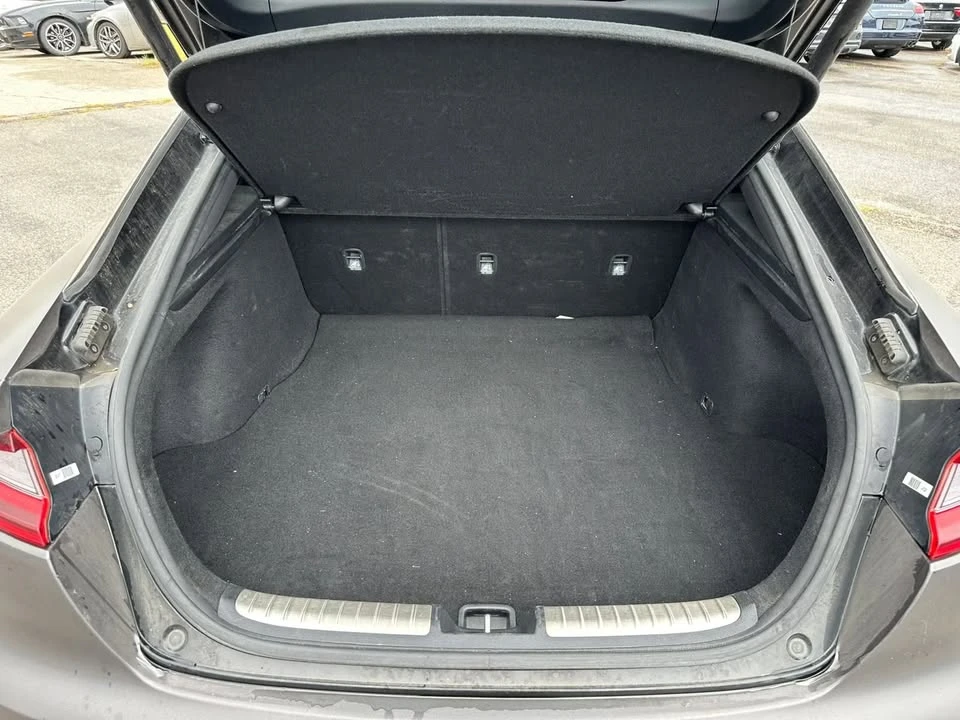 2018 Kia Stinger - Image 18 of 20