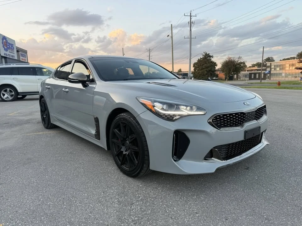 2018 Kia Stinger - Image 7 of 15